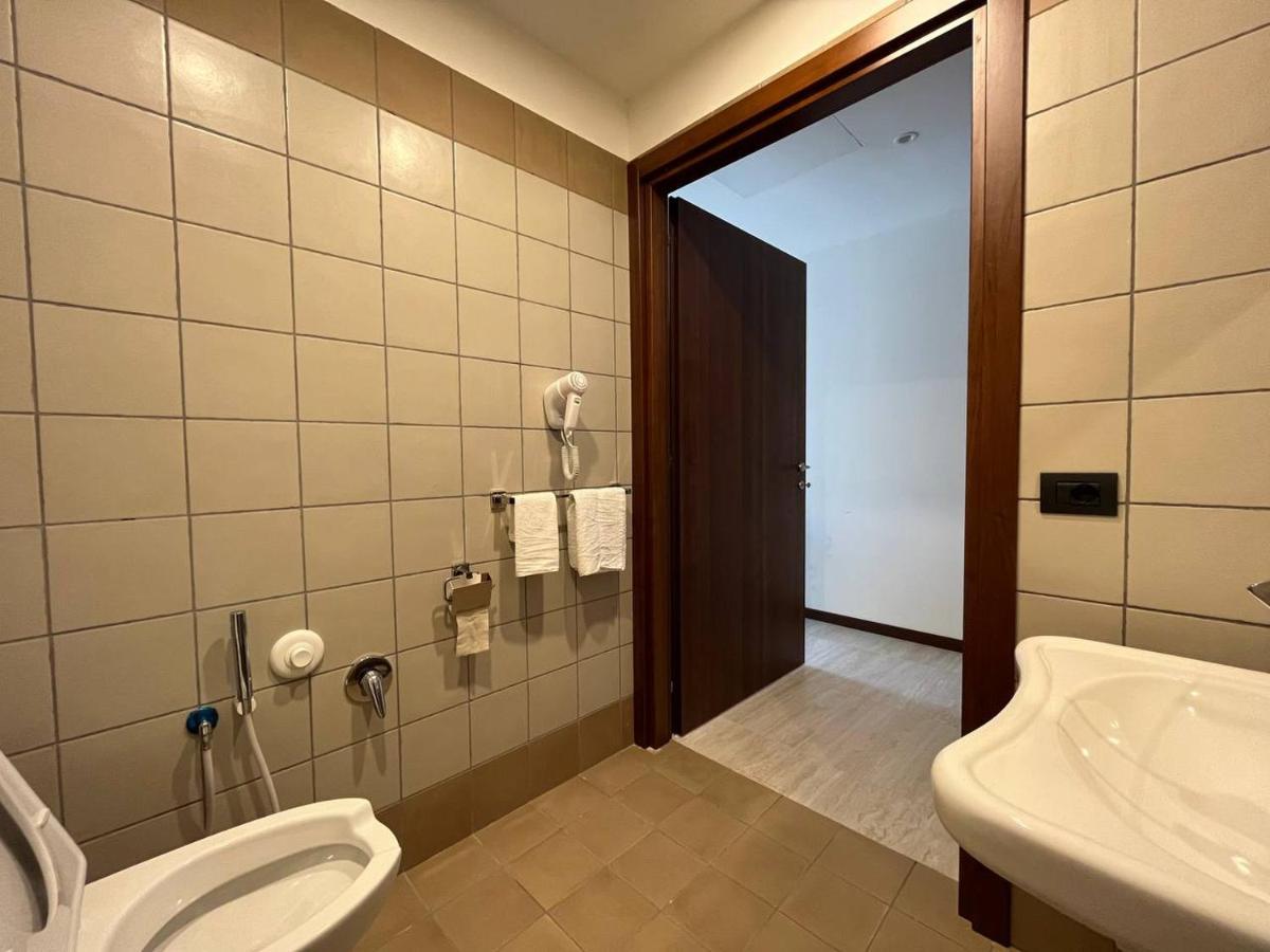 Stella Del Mare Hotel Santa Marinella Ngoại thất bức ảnh